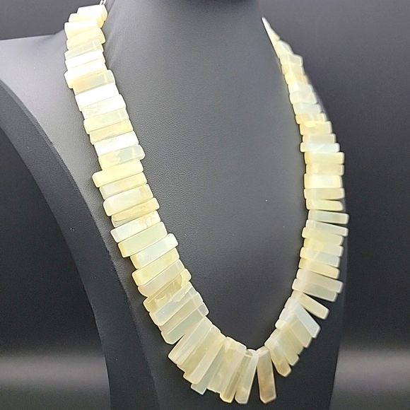 Flat Slab 830 Cts White Agate Natural Gemstone Beaded Necklace Handmade Beads - Picture 3 of 9